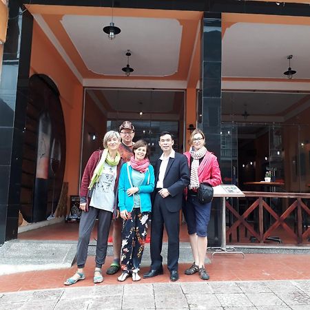 Binh Minh Hostel Донгван Экстерьер фото