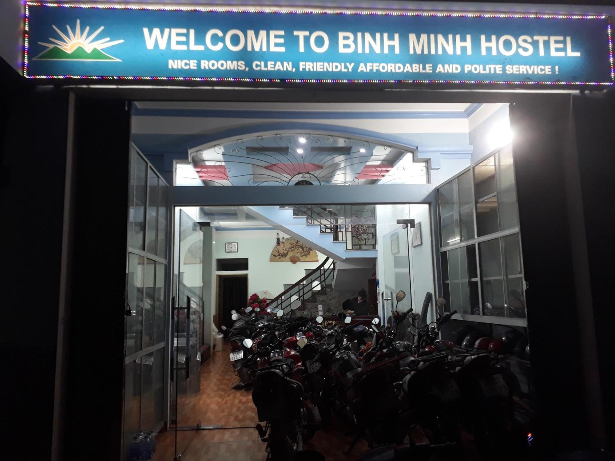 Binh Minh Hostel Донгван Экстерьер фото